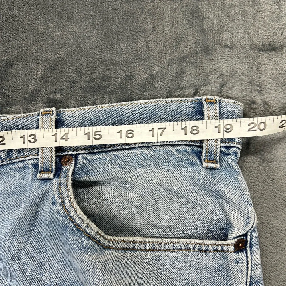 VTG 2002 Levis 901 Relaxed Straight Leg Jeans Mens 40x30 Light Wash Blue Denim‎